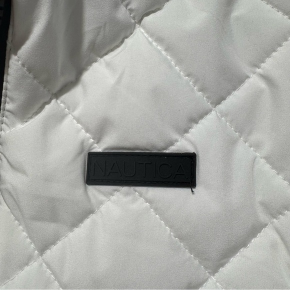 Nautica Women's White and Black Puffer Vest - Picture 5 of 10